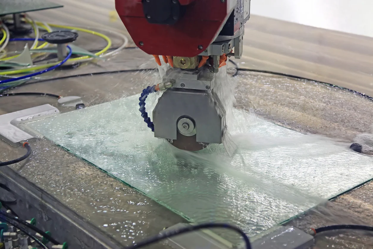 Why Does Glass Chip During Grinding? Causes and Solutions