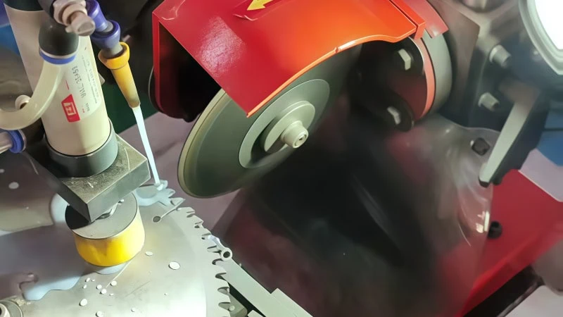 How to Choose the Right Diamond Grit Size for Glass Grinding